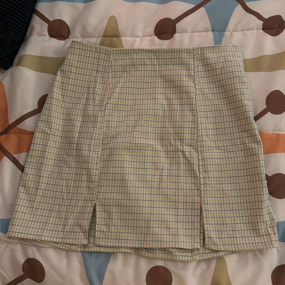 urban outfitters plaid mini skirt